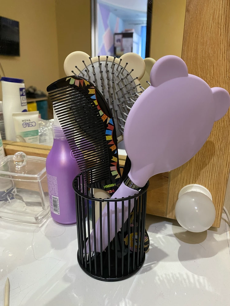 Расчески классные волосы не дерут и не магнитят