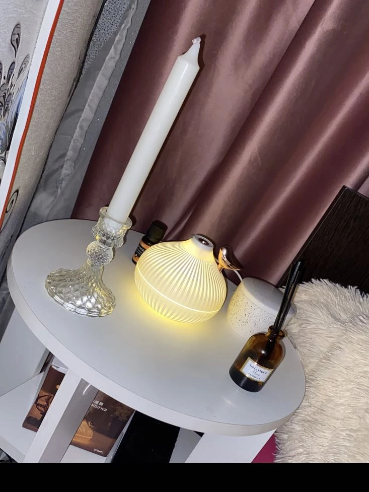 Прикольная,ну очень маленькая ☺️