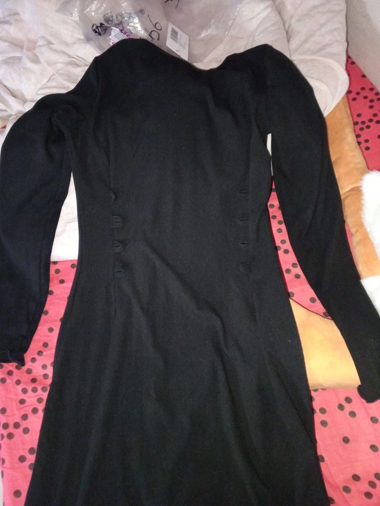 пришло не то платье, сожно сделать возврат?