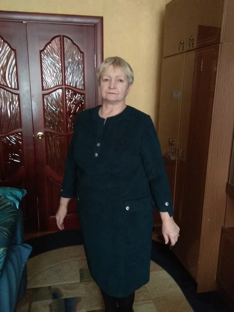 Платье супер! Я довольна.Большое спасибо производителю и валбересу!