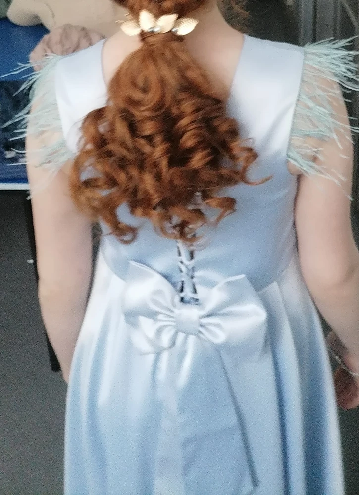 Очень красивое платье, спасибо 🥰