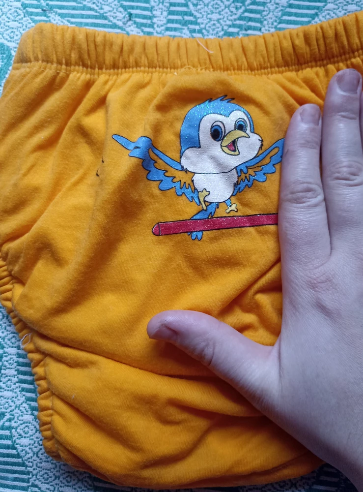 Спадабаліся нам) Звярніце ўвагу,яны мокнуць,але лужу не прапускаюць. Яшчэ такія заказалі,але меншым памерам,3 даволі вялікі) Дзякуй!
Рус. Нам понравились. Обратите внимание,что они промокают,но не пропускают луж. Ещё такие заказали,но меньшим размером, 3 довольно большие. Спасибо.