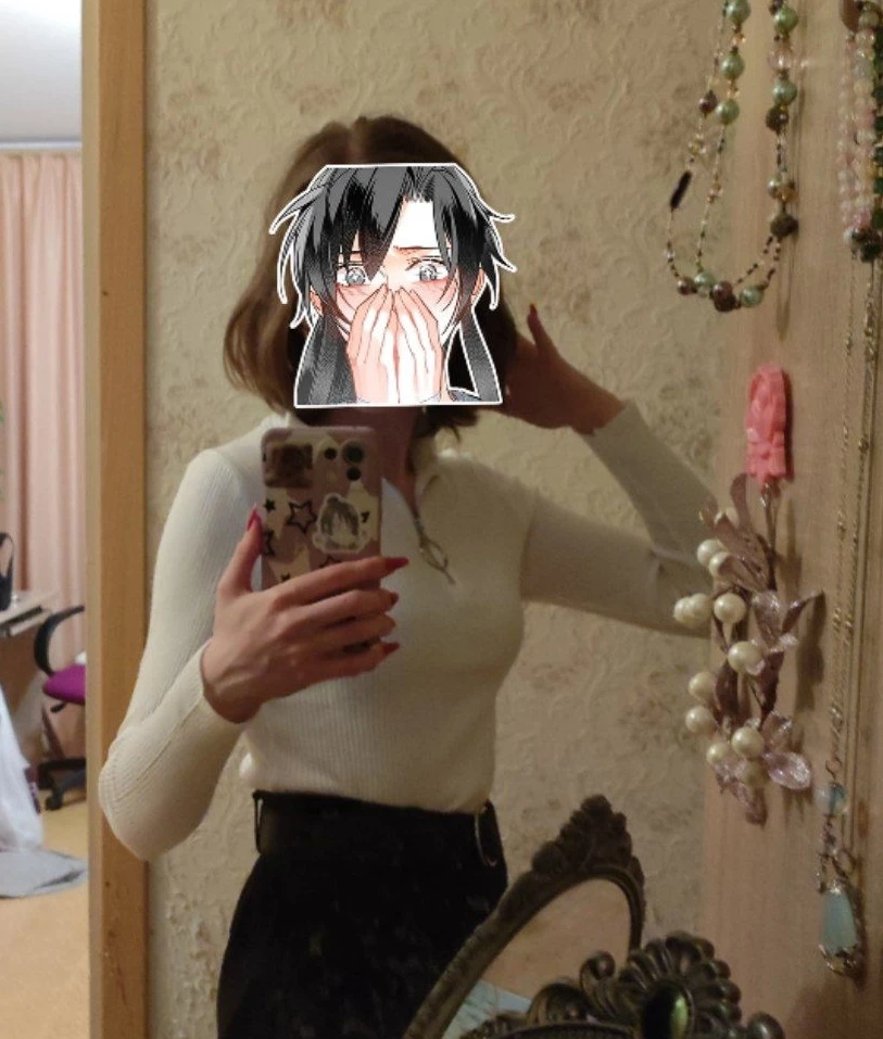 водолазка шикарна! очень приятна к коже, теплая, мягкая! на мой 40-42 размер 42-46 лег идеально. всем советую