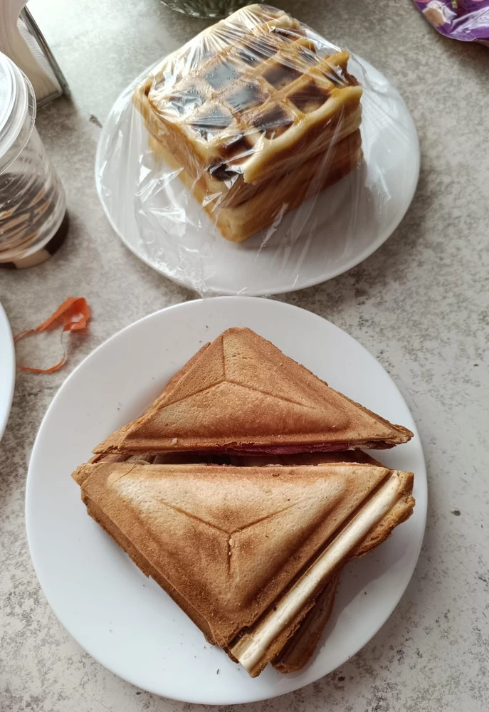 Пока опробовали три насадки, всë супер, сразу вспоминаю детство как мама пекла трубочки и вафли, спасибо продавцу за отличный товар, пять звëзд.