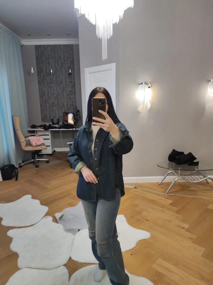 Не могла определиться с цветом пришлось взять 2 так как понравилось качество и цена)