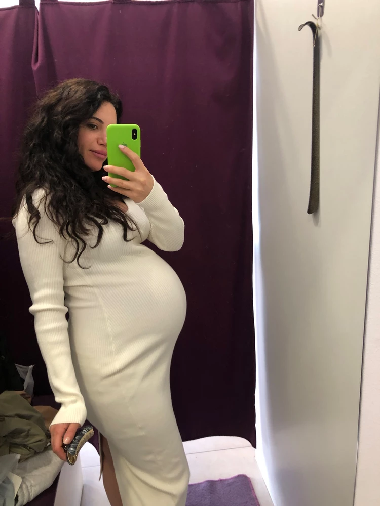 Наконец нашла платье на свой живот