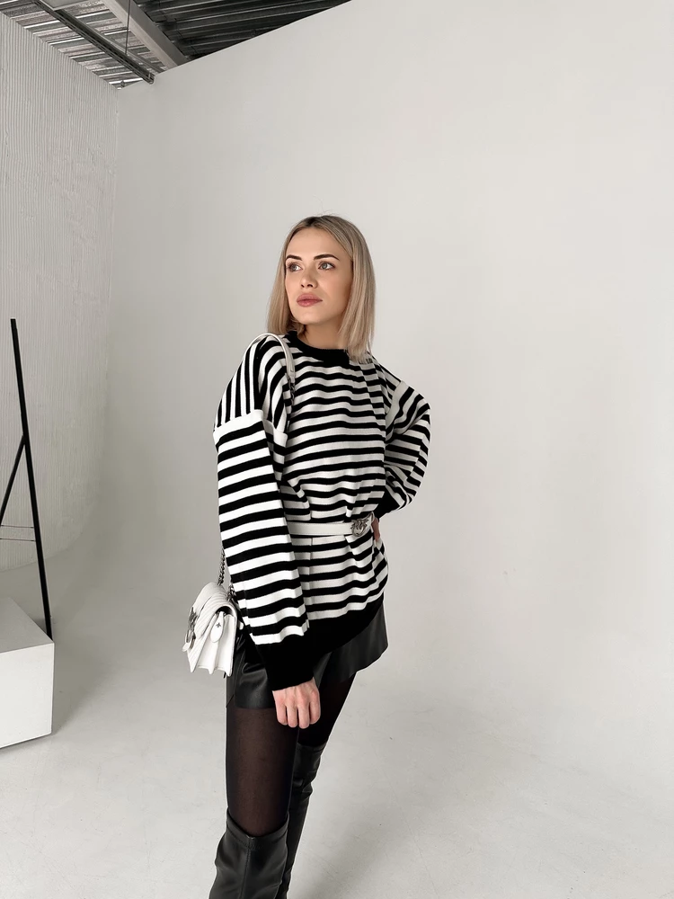 Идеальный😍 качество, фасон, стиль - всё на высоте! Еще одна вещь в гардеробе, клторую теперь долго не сниму) очень понравился