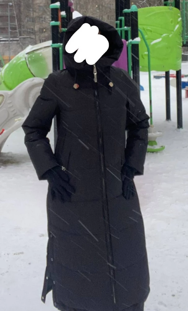 Очень хороший пуховик! Идеально всё упаковано и сложено! Модель идеально села  ***  Решила идти в нем с пункта Вайлдберис потому что на улице ветер со снегом были, моя старая куртка не справлялась. Тут же смогла его и затестировать, в итоге прогуляла час  на свежем воздухе, было очень комфортно в нем. Даже вот нашла фото с той прогулки, прикрепляю))