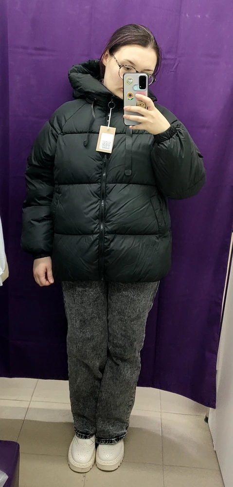 Я как бочка в ней, вообще не понравился фасон.