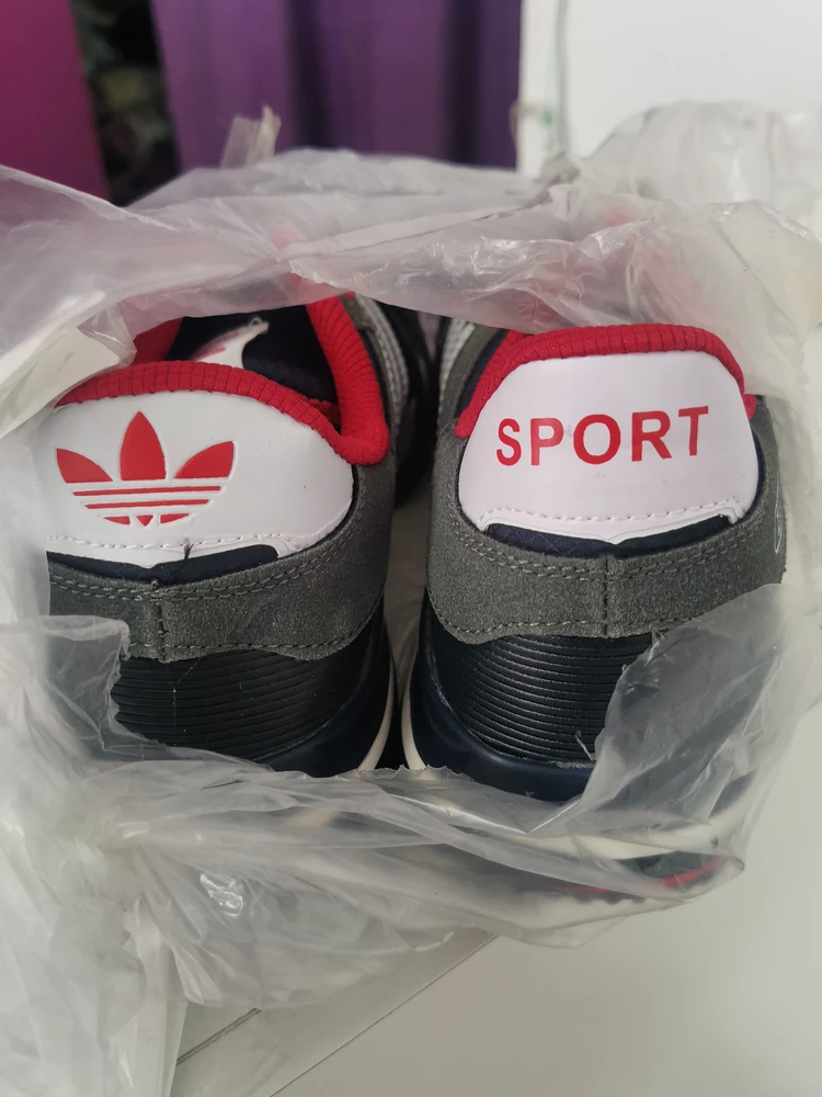 Продавец отправил вот такое  *** и отказывает в возврате.  Качество шлак, воняет химией. Крайне не рекомендую этого продавца и его отстойный товар!