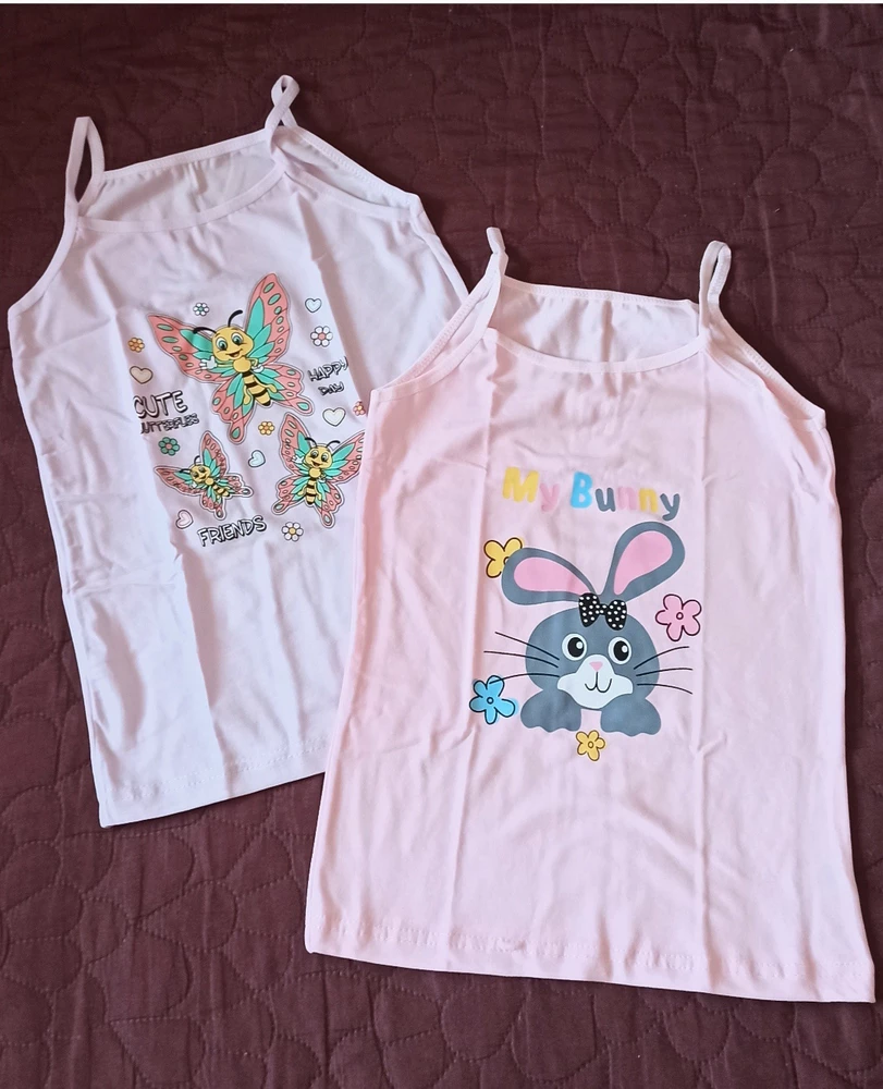 Хорошие майки, приятный, мягкий хлопок, лямочки тянутся, по размеру подошли, товар очень достойный.