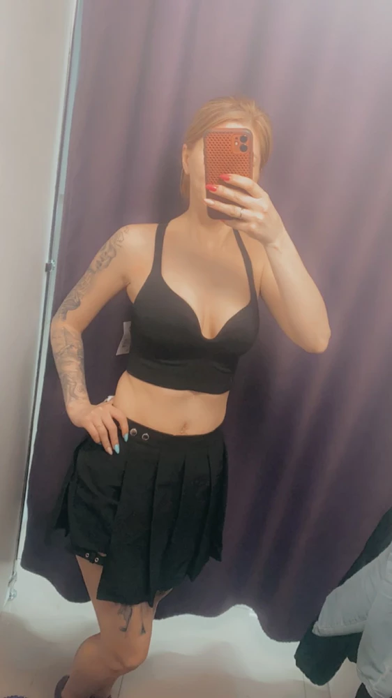 В целрс не плохой, на 46 размер… есть давление в лямках небольшое