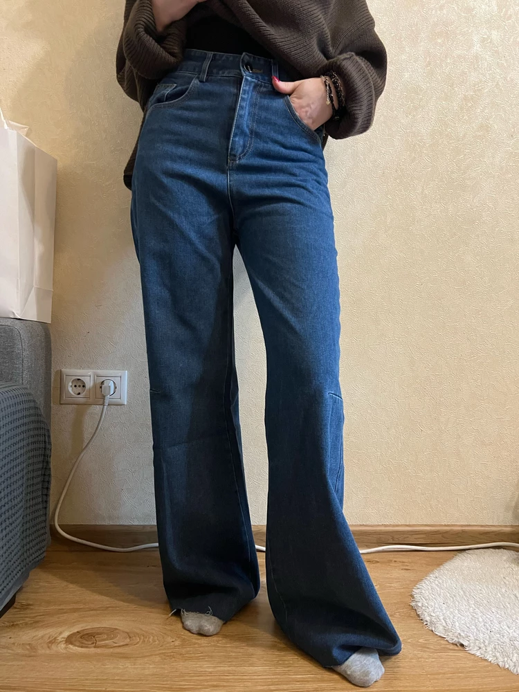 Нашла наконец идеальные джинсы ) очень круто сели , качество- 🔥 думаю взять еще в другом цвете