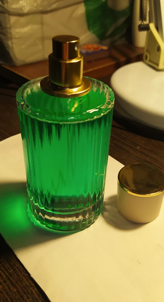 Товар пришёл хорошо запакованный, бутылочка 100 грамм. Залил лосьон после бритья и хорошо распыляет. Покупкой доволен