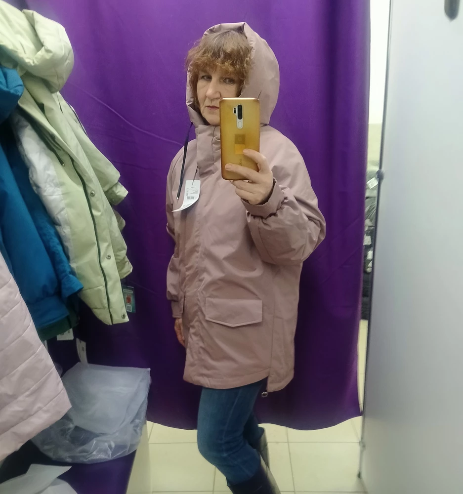 Можно брать на размер меньше.