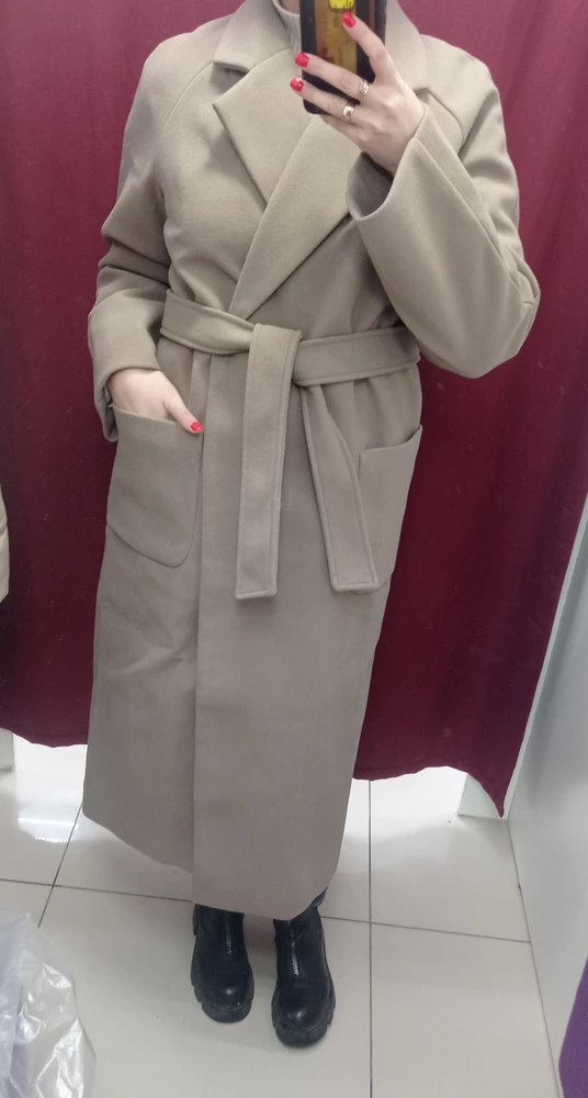 Мне понравилось ,легкое удобное пальто,цвет такой кофейно серый,такое и хотела!в нем прям комфоринр,не тянет нигде,оно не тяжелое! Единственное пояс коротковат и не продамуно никаких держателей для него.на теплую весну-осень,я думаю от +5 можно носить