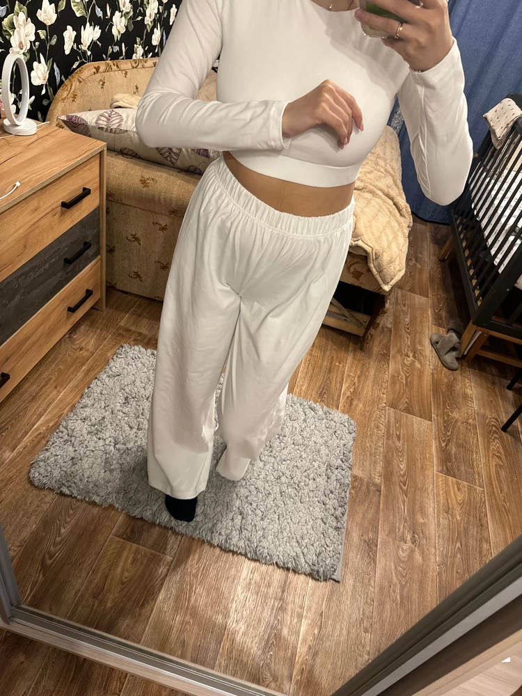 Крутой костюм ,качественно все сделано 😍
Очень довольна !