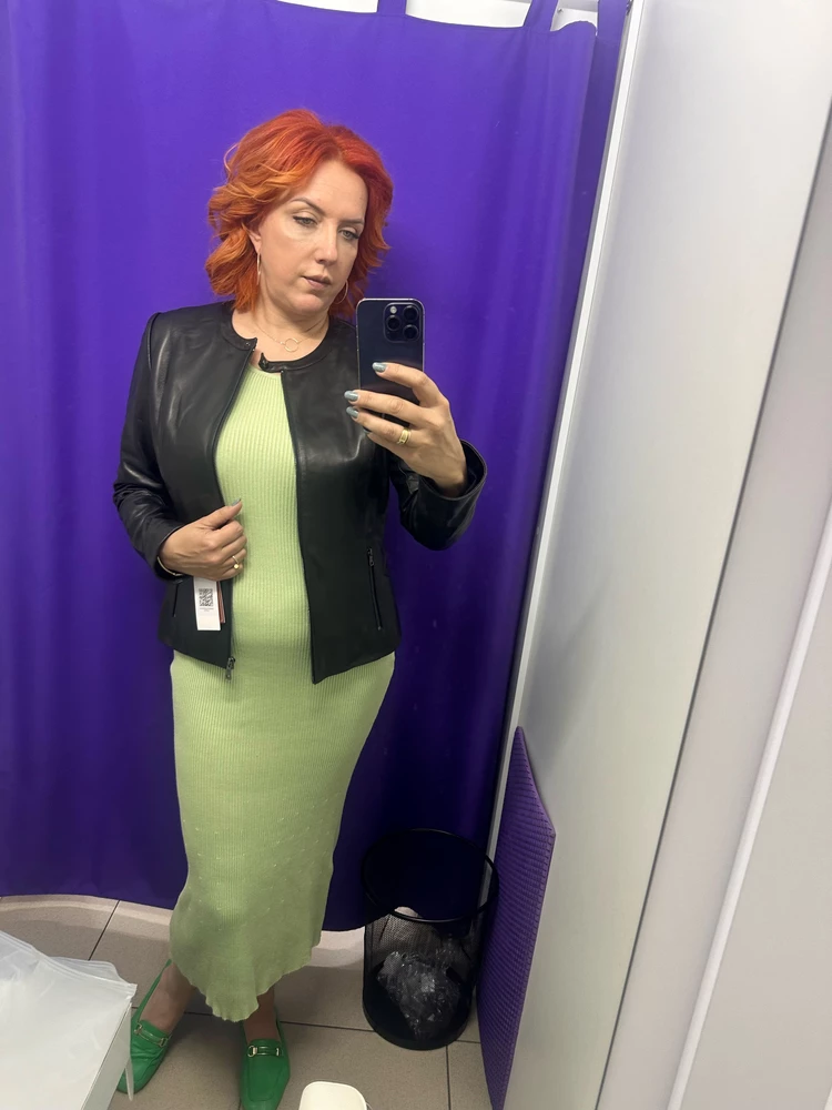 Идеальная курточка. Ничего лишнего!