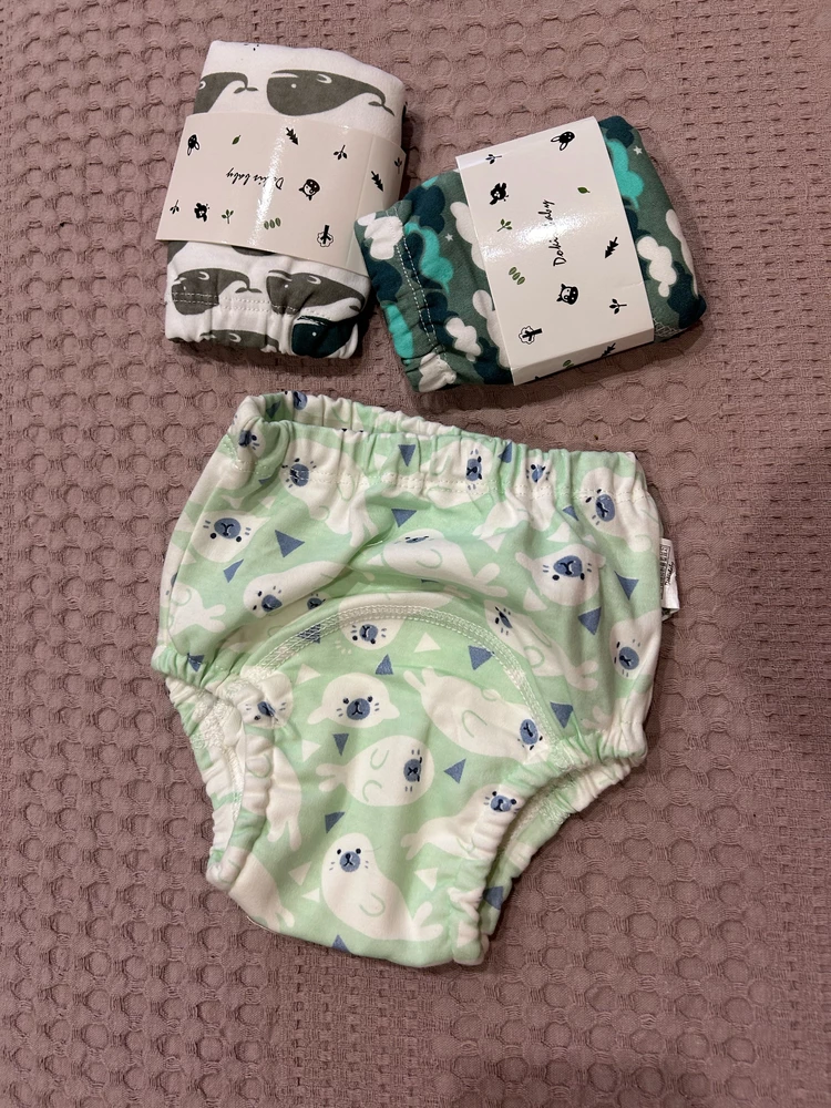 Трусики порадовали качеством. Будем приучаться к горшку . Удобно использовать во время отдыха от подгузников . 
Спасибо!