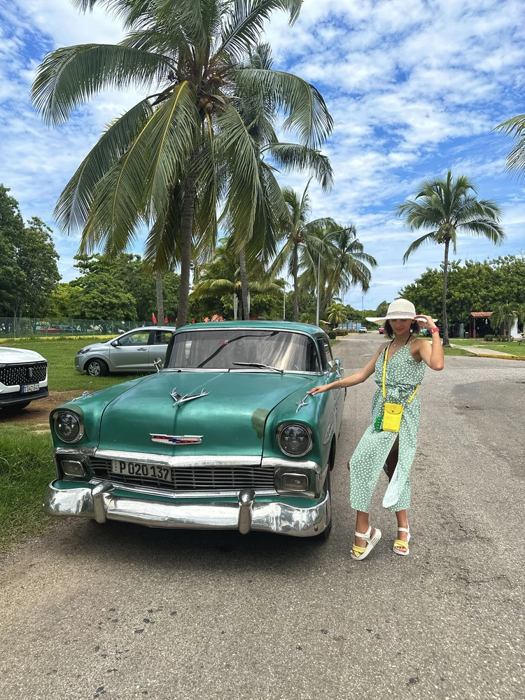 Легкое, свободное