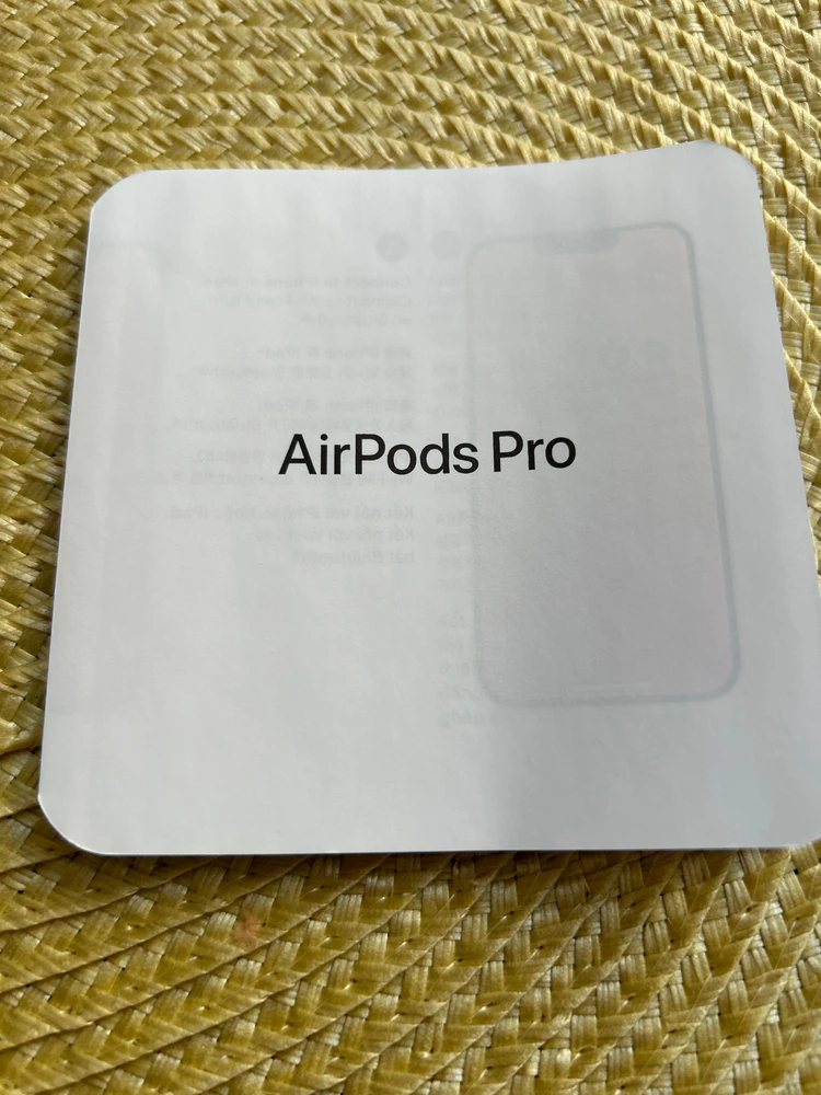 Пришли не AirPods Pro2, а AirPods Pro.