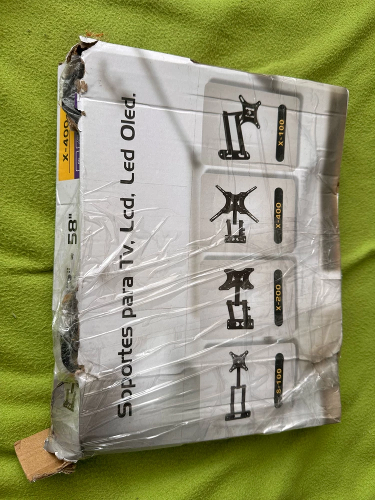 Не знаю, как продавец умудряется продавать товар в такой упаковке? Просто слепили коробку скотчем , запихнули товар и вперед, с песней. Кронштейн то не плохой, хорошо , что болты вылетели из коробки, когда она была уже дома. Создается впечатление, что это какая-то некондиция , потому и продают по дешовке. К кронштейну притензий нет, хоть есть немного хлипковатые места, но для нетяжолого телевизора нормально.