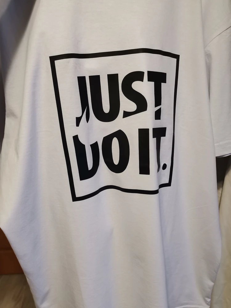 Качество майки очень хорошее
Принт чёткий, ровный
Рекомендую однозначно