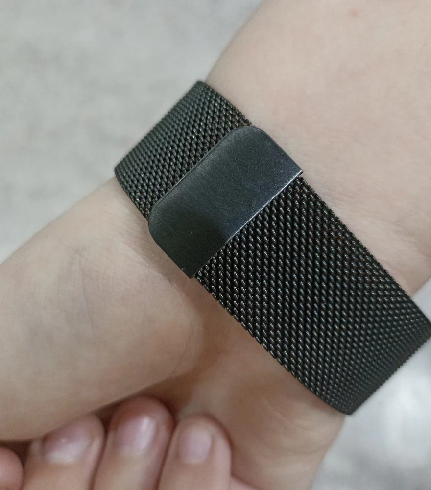 Ремешок пришёл во время, в отличном состоянии. К часам подошёл без проблем. Ребёнок доволен!!!