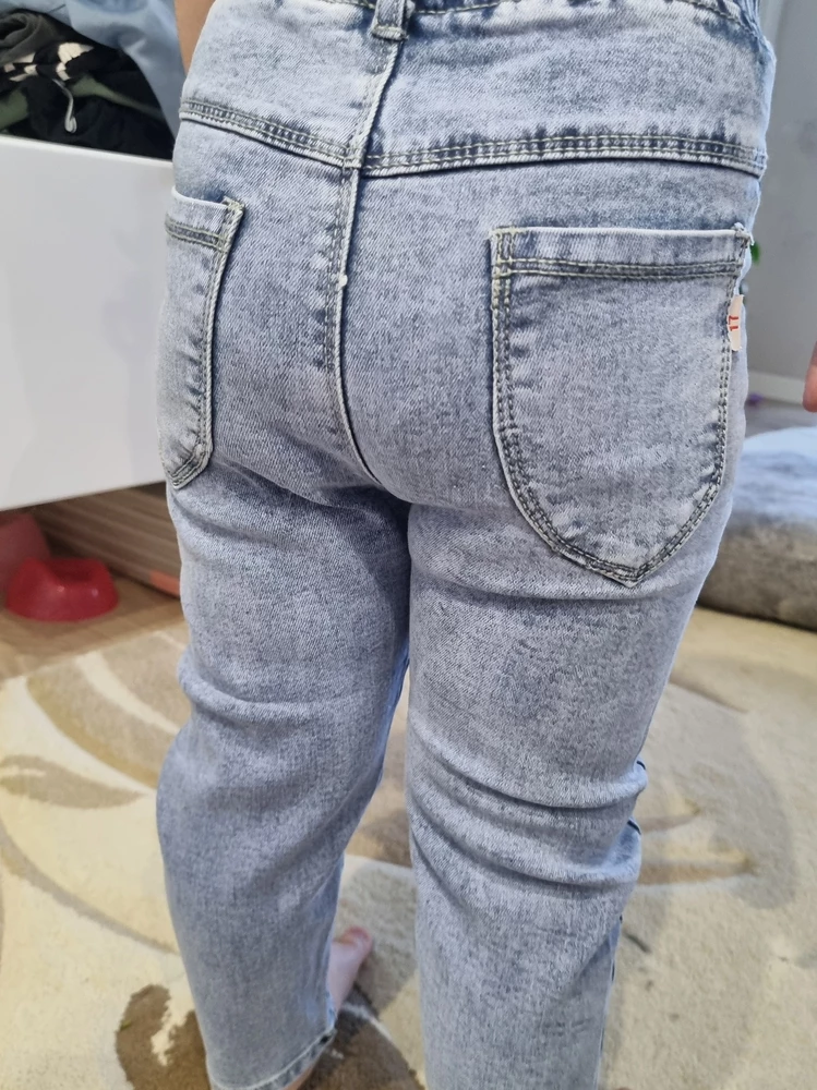 Очень крутые джинсы,качество порадовало 
Размер соответствует  
Возьму этой же фирмы только другого цвета