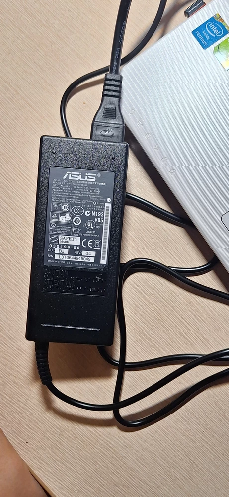 Спасибо! На asus x75v подошла)