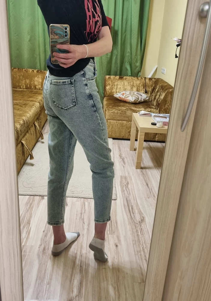 Джинса мягкая, приятная к телу. Размер соответствует, очень удобные в носке