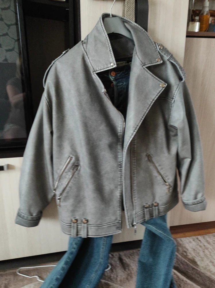 На свой 52 заказала 56.маломерит.Косуха понравилась.