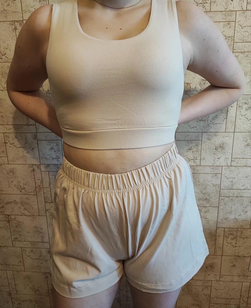 Костюм удобный , для лета самое то , качественный.