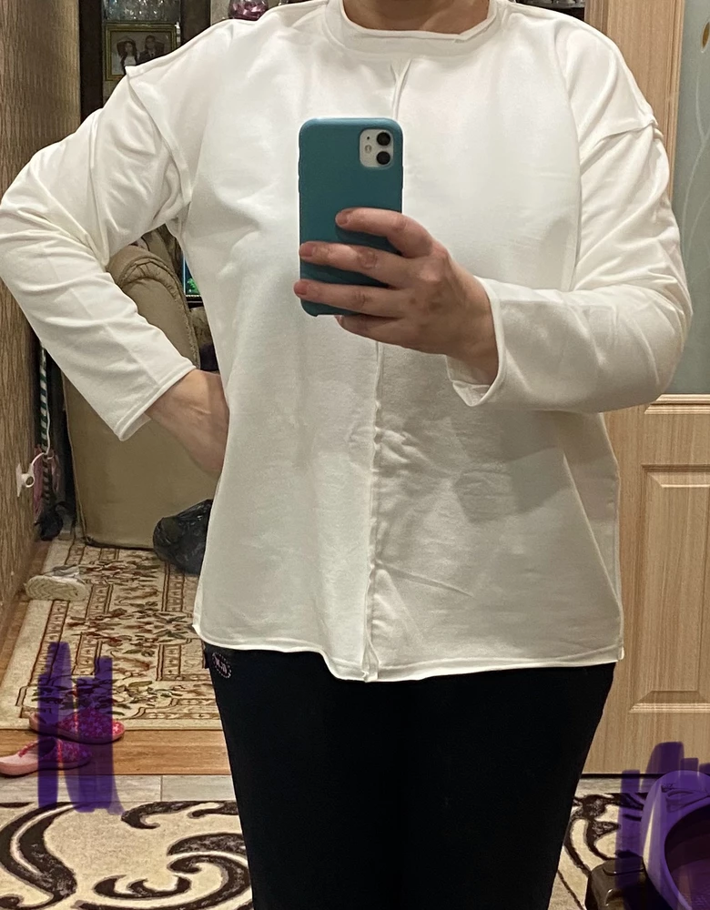 Качественный и стильный лонгслив😍на работу самое то👍 мягкий, удобный, движения не стесняет