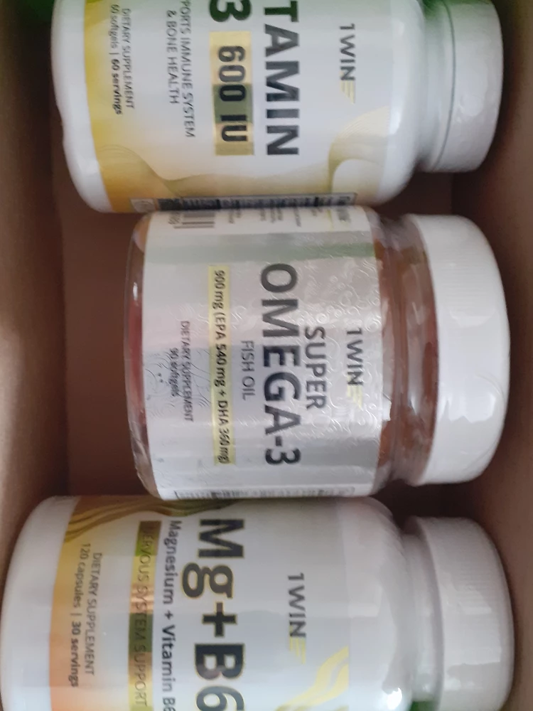 Все хорошо упаковано,баночки все герметичны.Осталось хорошее впечатление!!!Спасибо!