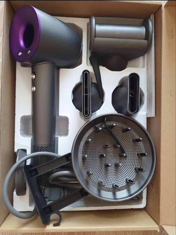 фен супер! все хорошо упаковано, доставлено все целое и в полном комплекте! спасибо огромное за приятную покупку!!!