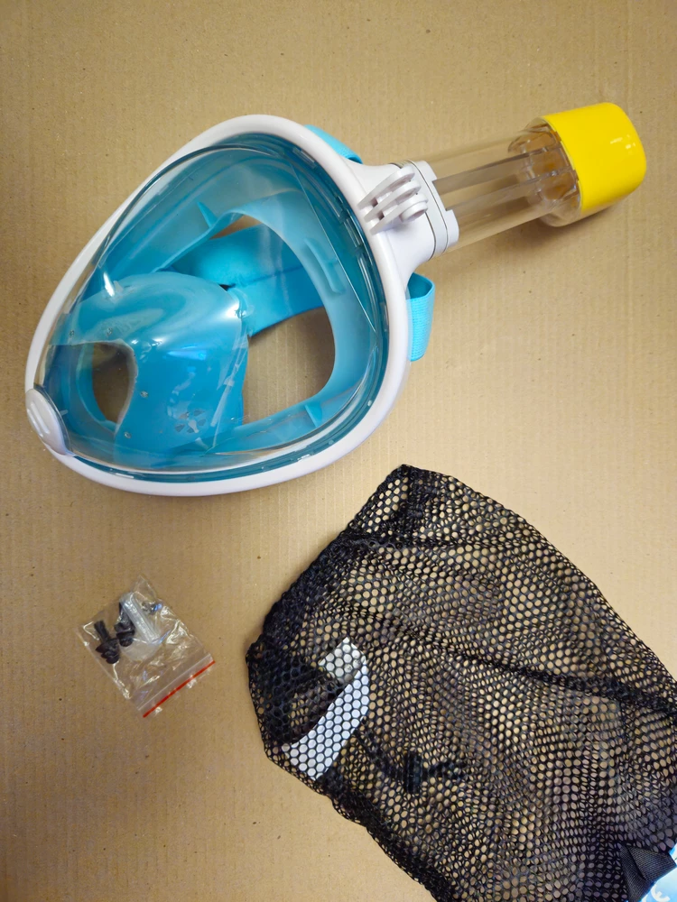 Отличная маска! Пластик не дешёвый, все плотно и хорошо прилегает! В комплекте есть беруши и запасные резинки-прокладки! Продавца рекомендую!👍