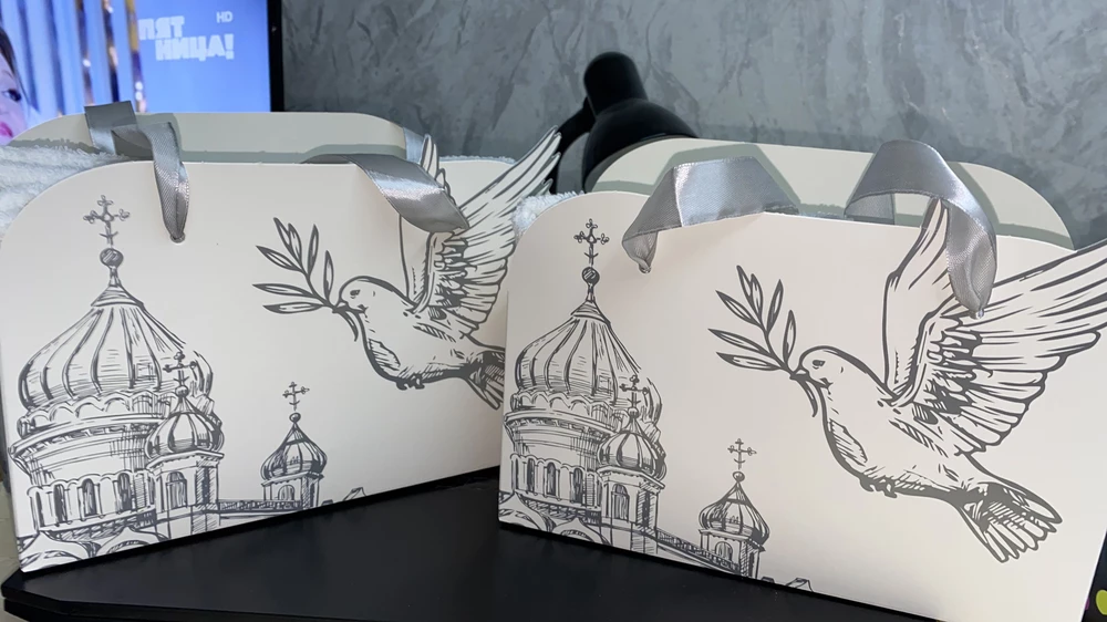 Очень понравлся набор, спасибо за такую красоту . Быстрая доставка, все пришло хорошо упаковано.