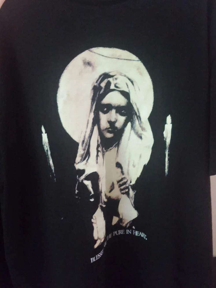 Каааайф 🖤 брала XL на свой S ну прям висит но лучшая покупка буду ещё брать 😈