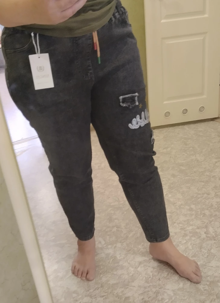 Прикольные штанишки. Мягкие, хорошо тянутся. Идут в размер.