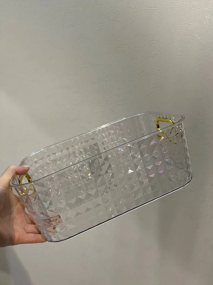 Безумно красивый 😍 Отличное качество.
Впишется в любой интерьер)