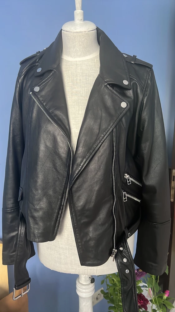 Хорошая куртка