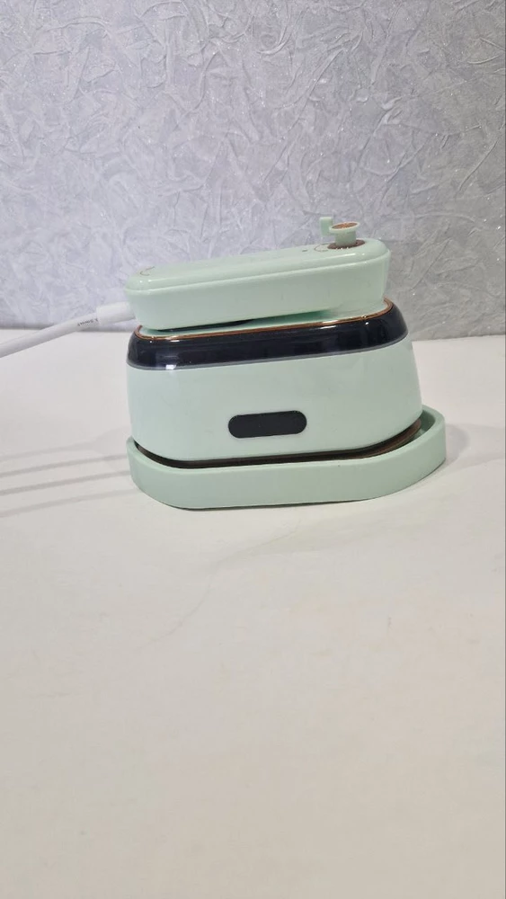 Отпарила за раз очень много вещей) очень удобно и легко!!!