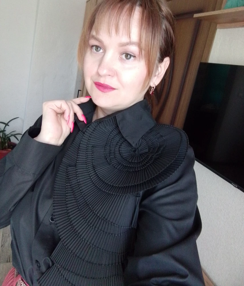 Очень красивая, хорошее качество и исполнение, но не моё всё таки