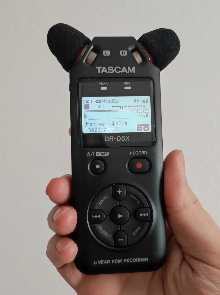 Отличная ветрозащита. Приобретал для рекордера Tascam DR-05X. Рекомендую.