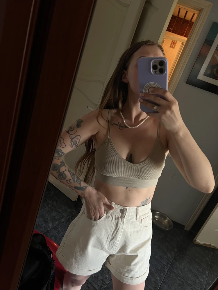 Идеальные шорты !!!!Давно искала ,чтобы не было широки в талии.спасибо ❤️