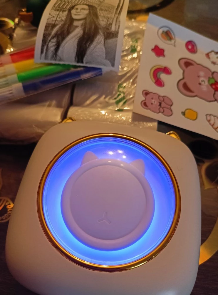 Получила мини принтер. Давно хотела приобрести, но вот только в 28 лет появилась эта прикольная штучка😅 Набор нравится, печатает хорошо.