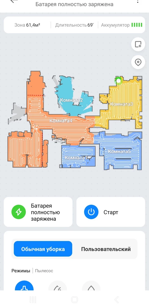 Заказывала маме в подарок. Дом большой более 100 кв. Зарядки не зватает на весь дом, идёт на подзарядку и потом доделывает. Мама пока только сдруживается с ним. Установили без особых проблем приложение. Две комнаты почему-то сразу построил не полностью и не ездил там, где не считал первый раз, но потом кухню достроил как надо, на другой сел и пошёл заряжатся, думаю достроит потом. Русский язык настроился после обновления, оно пришло сразу после установки. Говорит женский голос только. Шустрый, проезжает по приталкам из комнаты в комнату, хотя думали, что придётся строить несколько карт т.к.не зайдёт. Полы мыл, паласы не считывает, воду подаёт непрерывно, но есть функция обозначить палаты во время мытья, чтобы ходил только по полу. Показался маленький контейнер и для воды вообще мало места (сравниваю со своим роборокс q7). Но пылесосит хорошо, мусор собирает, моя мамочка не нарадуется своему помощнику. Цена была прекрасная, покупали в начале мая за 15.600. Пришёл хорошо упакованый, не шумный, мощный, бегает хорошо и шустро. Дай Бог, чтобы хватило на долго🙏🤗