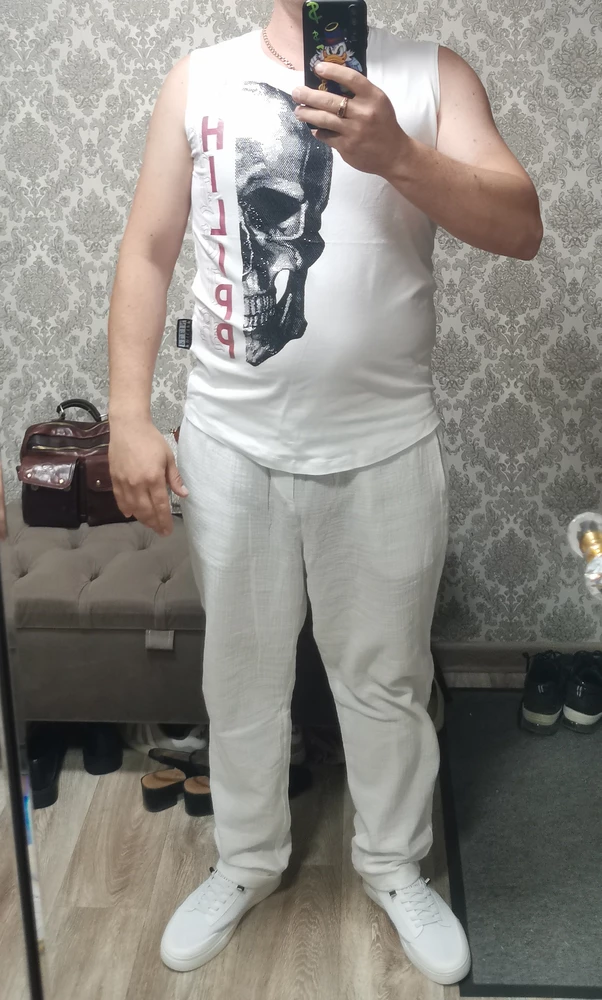 Цена качество , удобные на вид смотрятся дорого , посмотрим на сколько хватит 😉