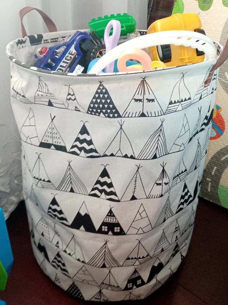 Рекомендую, игрушки влезли все.